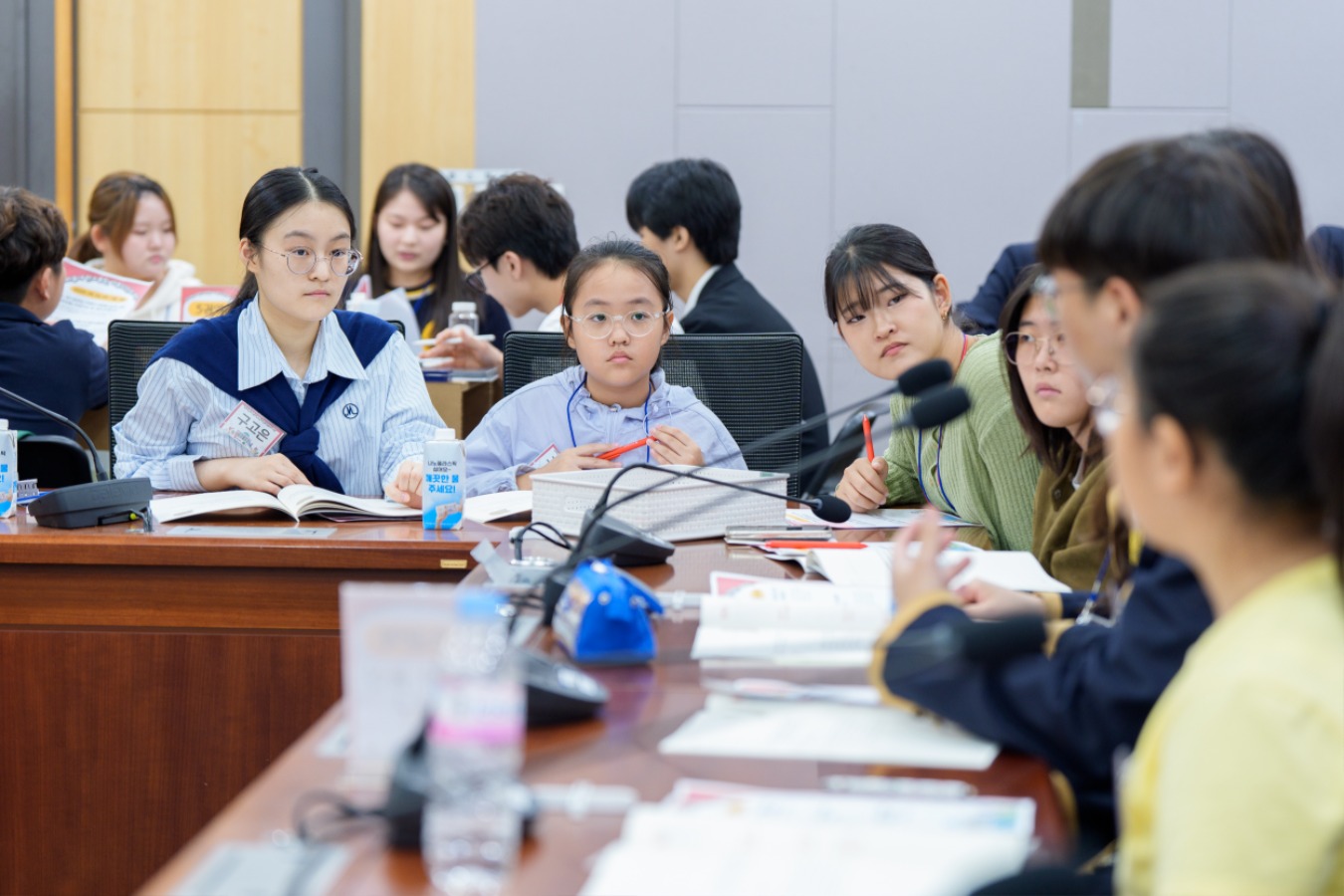 보도자료_라운드테이블 토론 현장사진(2).jpg